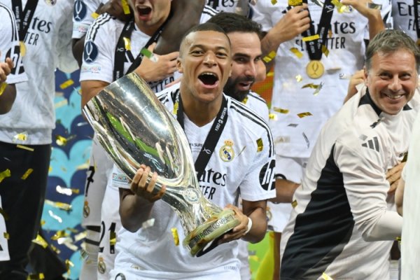 冠军激勉恒久是俱乐部核阵势念之一体育集锦