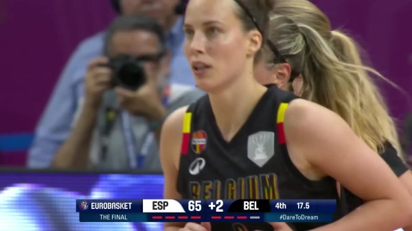 紧赶慢赶回到WNBA报到体育集锦