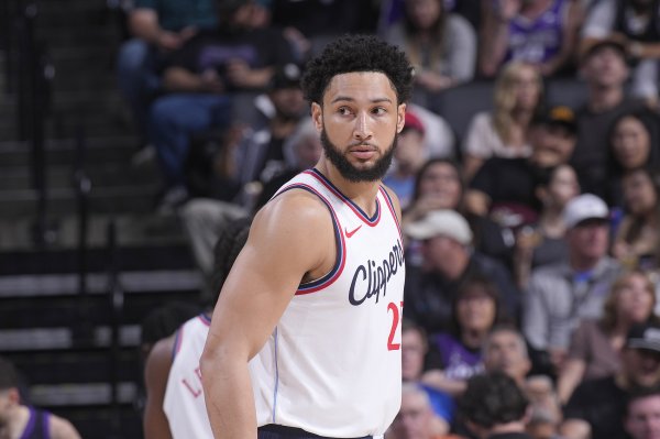 据定约音问东说念主士清爽亚洲球盘网体育信息