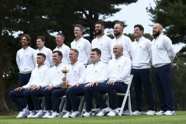 满怀信心性赶赴意大利马科西蒙尼球场体育录像/图片