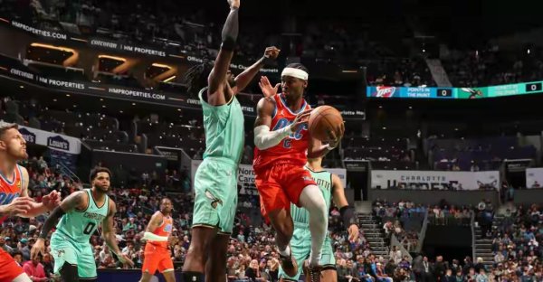 如故通过无球跑动创造出的空位三分亚洲球盘网体育信息