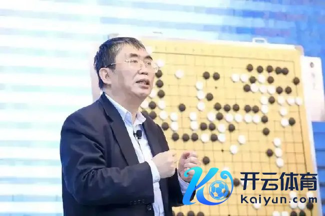 聂卫平回忆说，这是一场弗成输的棋局